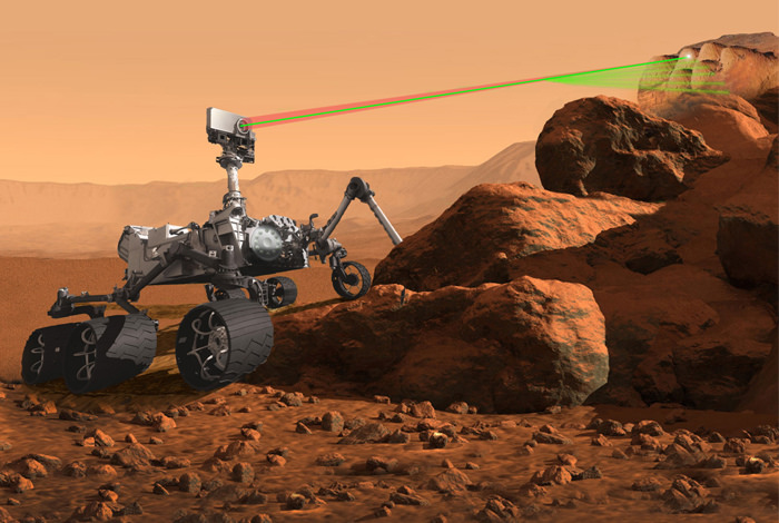 NASA’nın Perseverance keşif aracı, eski yaşamın izlerini aramaya başlamak için Mars’a indi